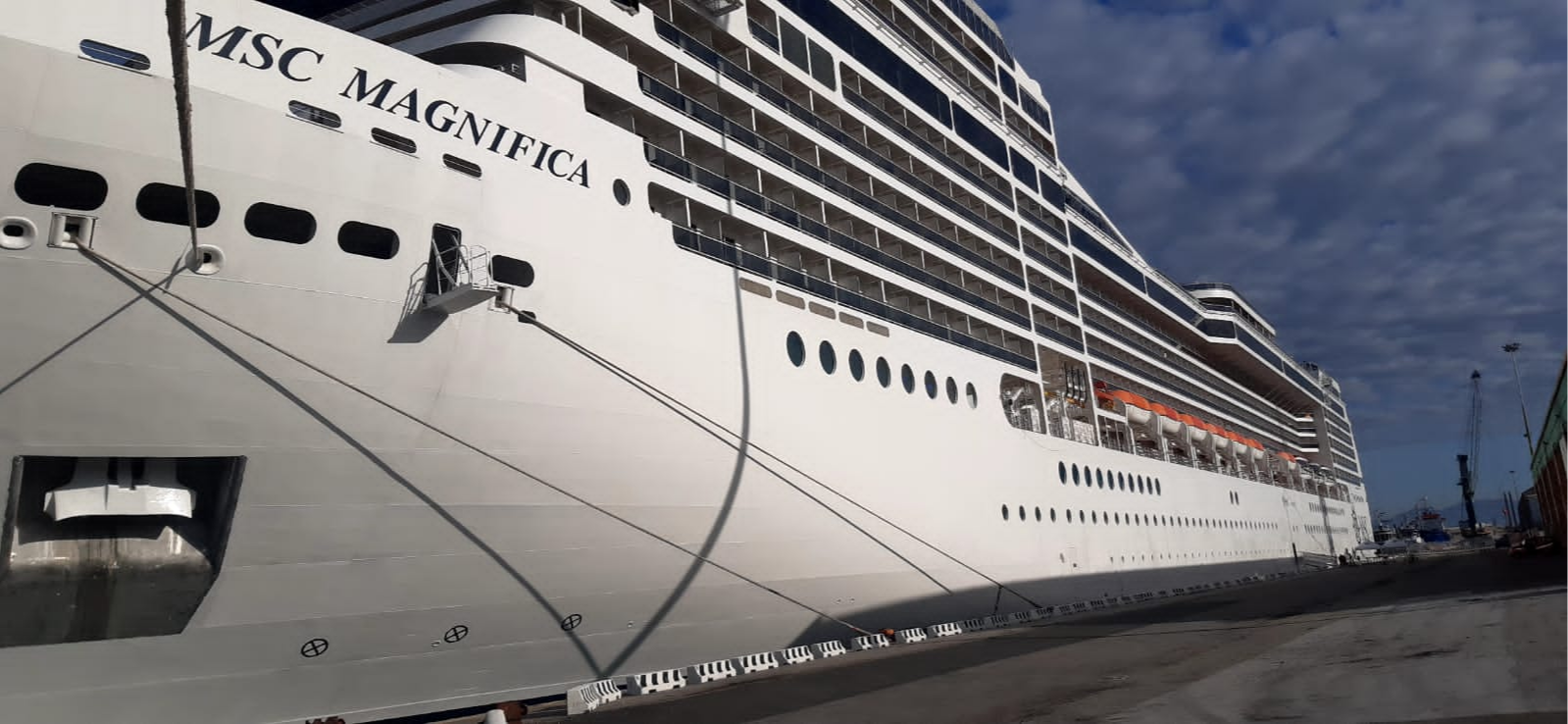 Le crociere tornano a Livorno con MSC Magnifica